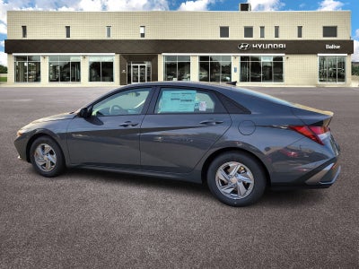 2025 Hyundai ELANTRA SE