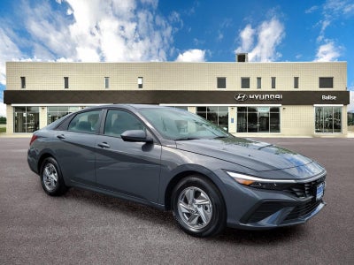 2026 Hyundai ELANTRA SE