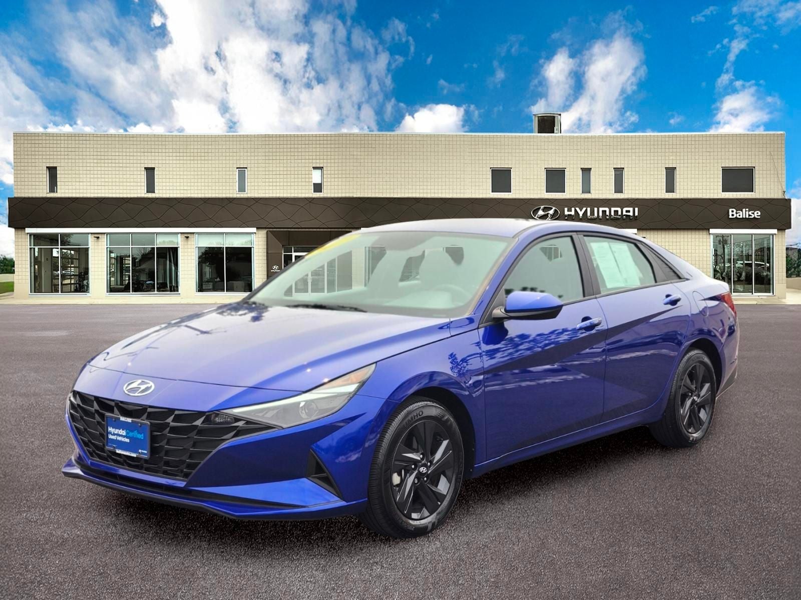 2023 Hyundai ELANTRA SEL