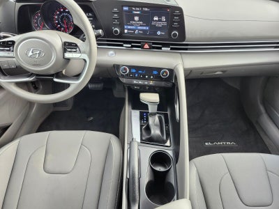2023 Hyundai ELANTRA SEL