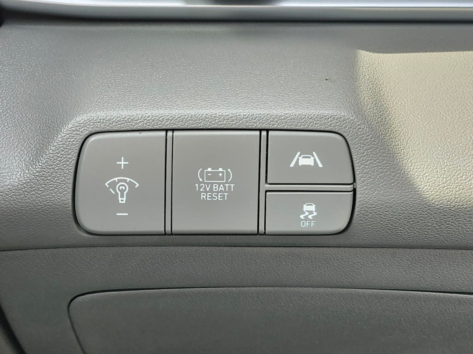 2021 Hyundai ELANTRA HYBRID Blue