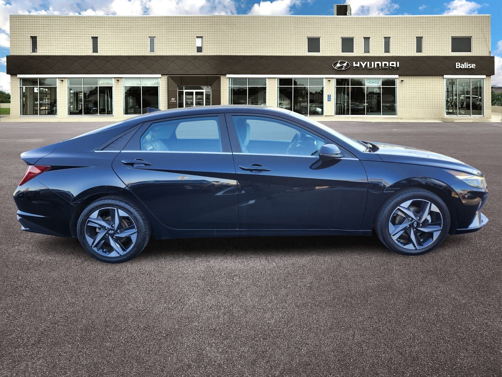 2023 Hyundai ELANTRA HYBRID Limited