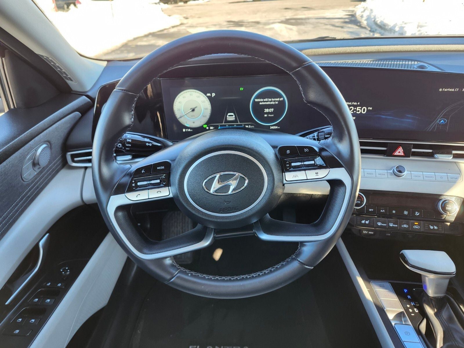 2023 Hyundai ELANTRA HYBRID Limited