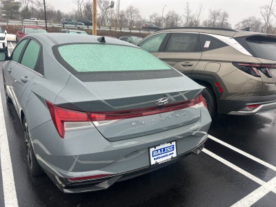 2022 Hyundai ELANTRA Limited