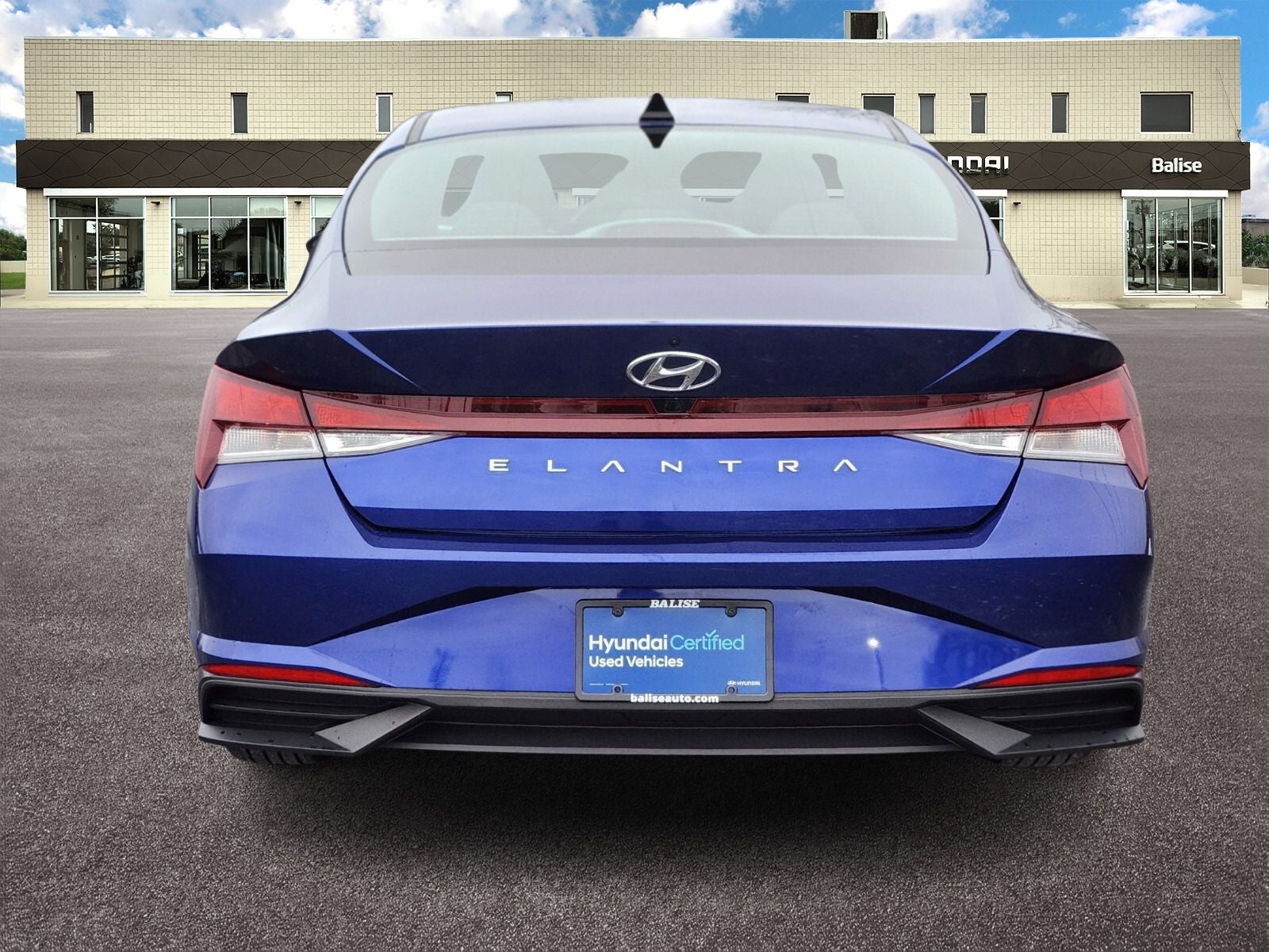 2023 Hyundai ELANTRA SEL
