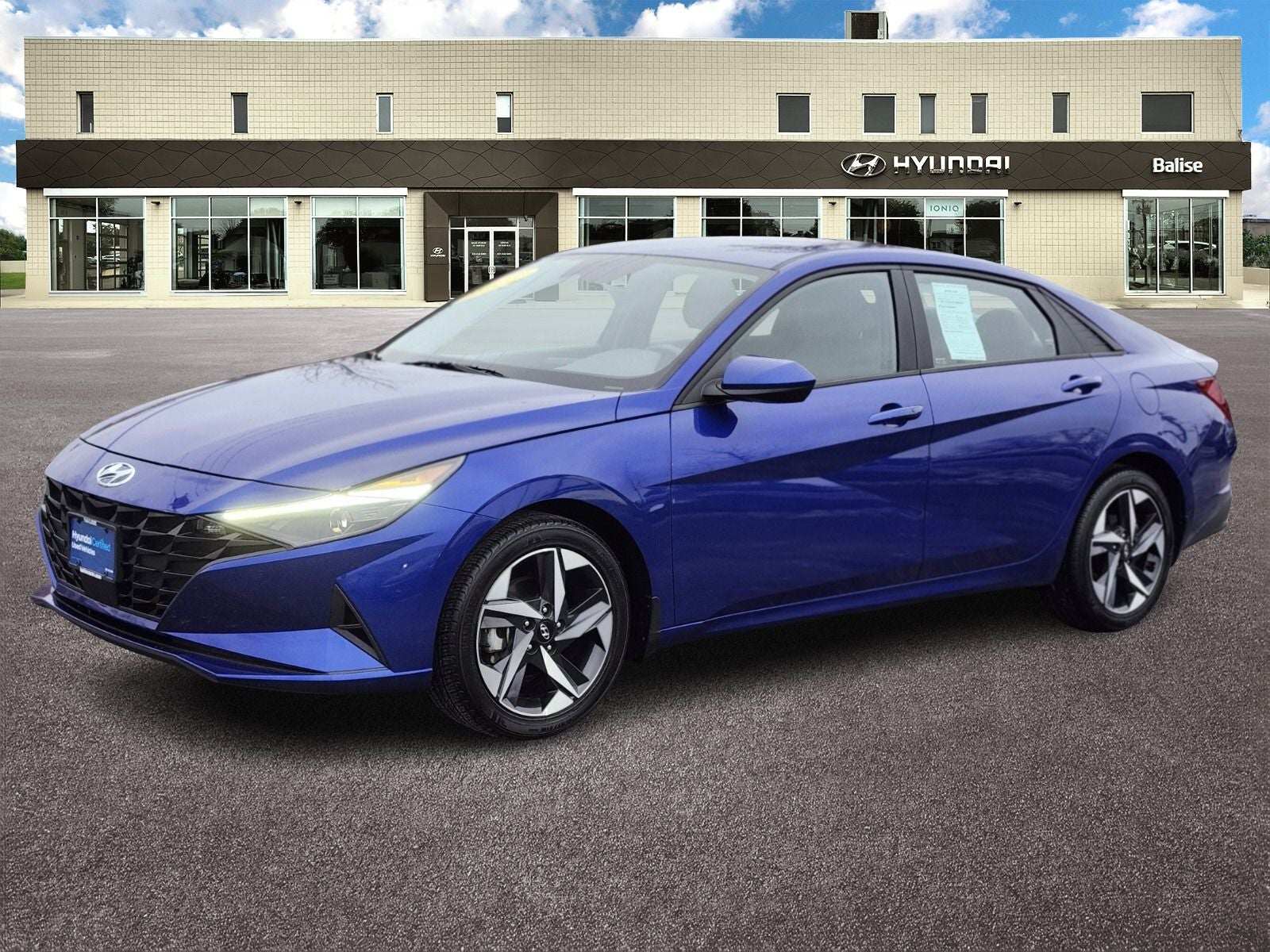 2023 Hyundai ELANTRA SEL