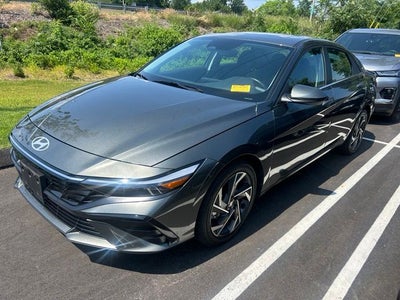 2025 Hyundai ELANTRA SEL Convenience