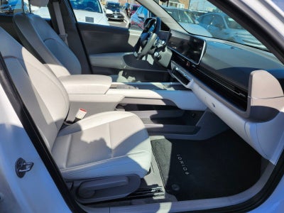 2024 Hyundai IONIQ 6 SEL