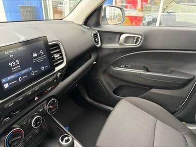 2026 Hyundai VENUE SE