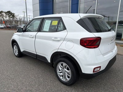 2026 Hyundai VENUE SE