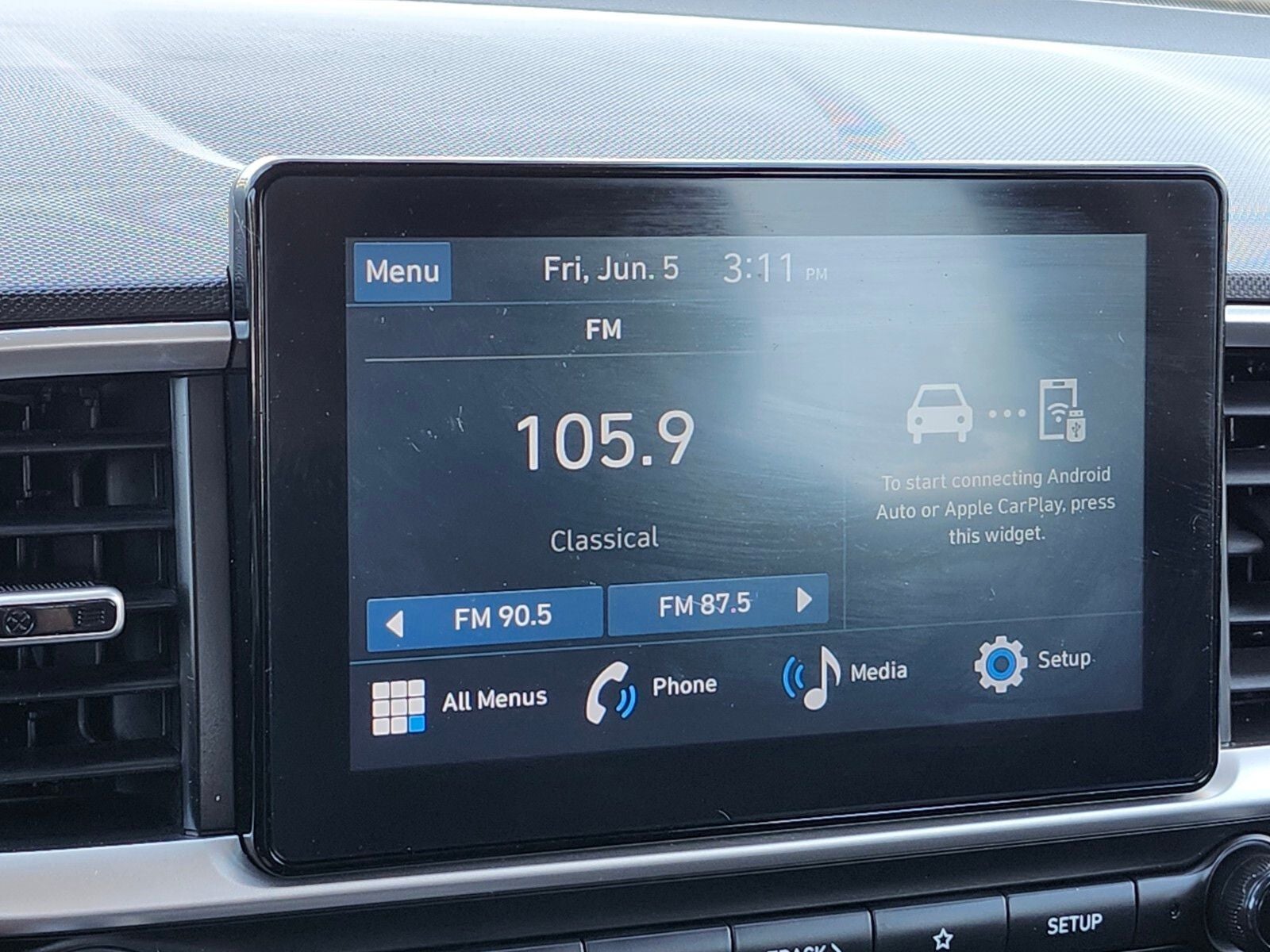 2023 Hyundai VENUE SE