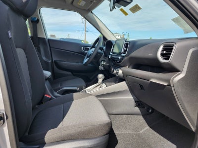 2026 Hyundai VENUE SE