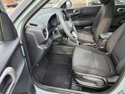 2026 Hyundai VENUE SE