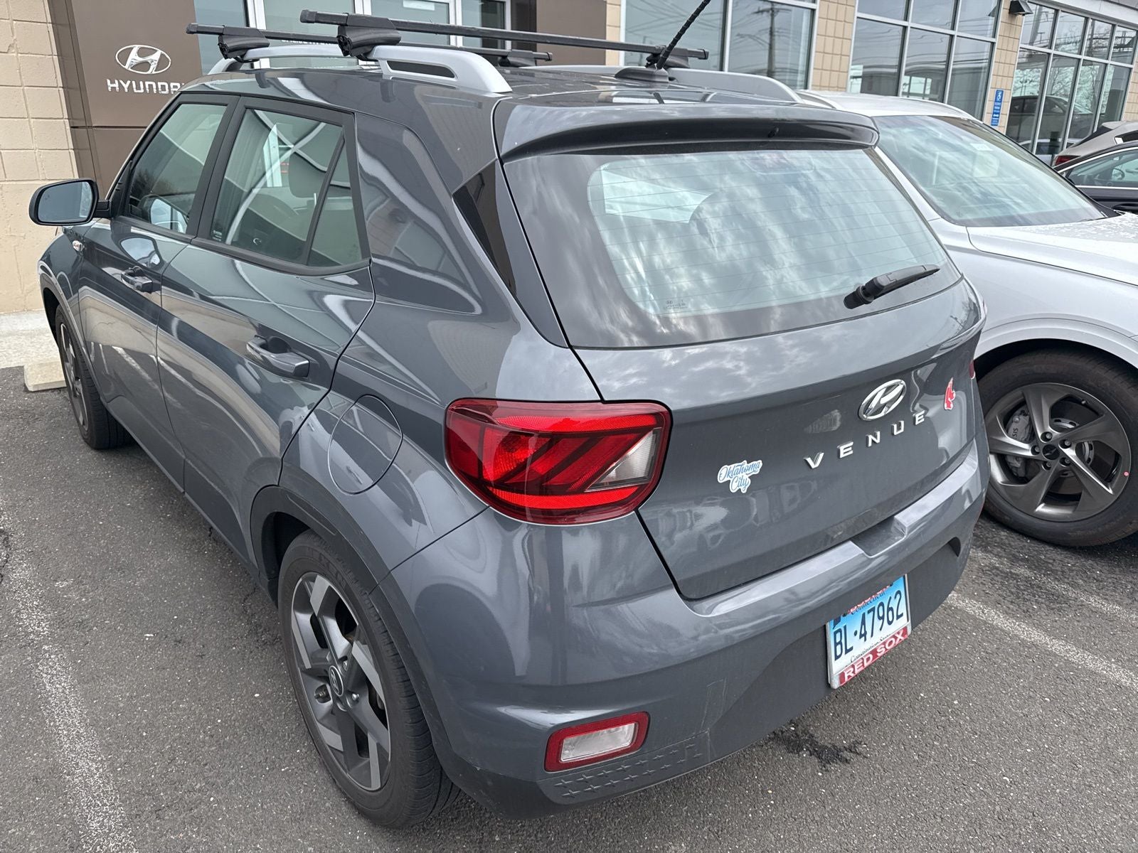 2023 Hyundai VENUE SEL