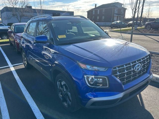 2023 Hyundai VENUE Limited