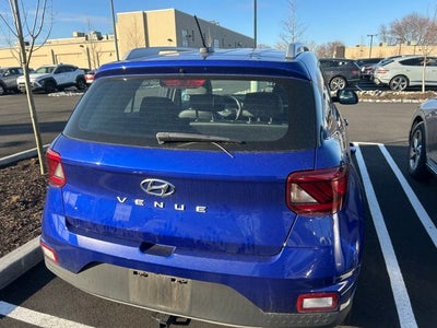 2023 Hyundai VENUE Limited