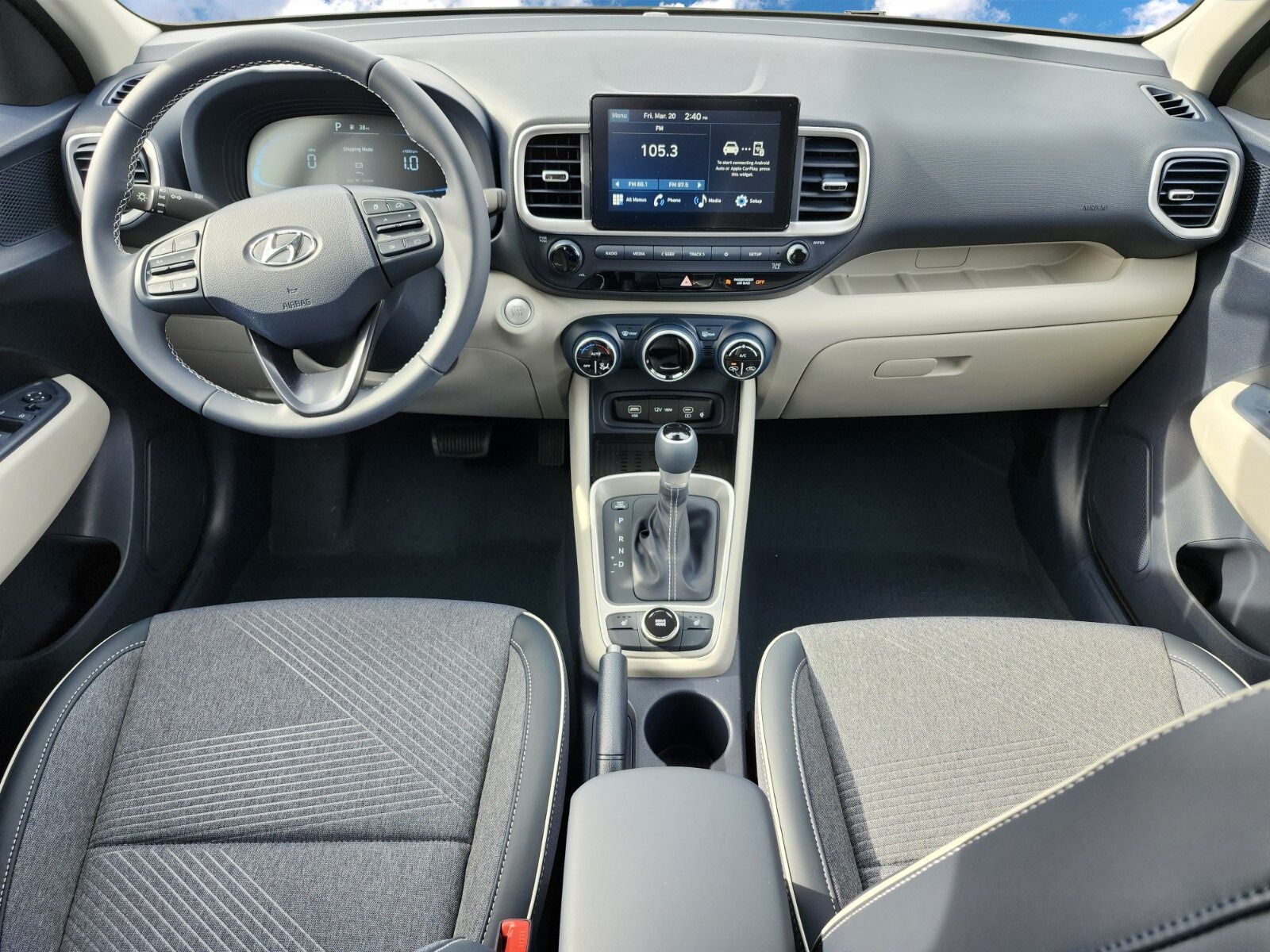 2026 Hyundai VENUE SEL