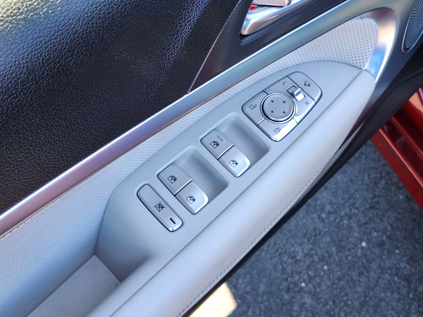 2024 Genesis G70 2.5T Sport Prestige