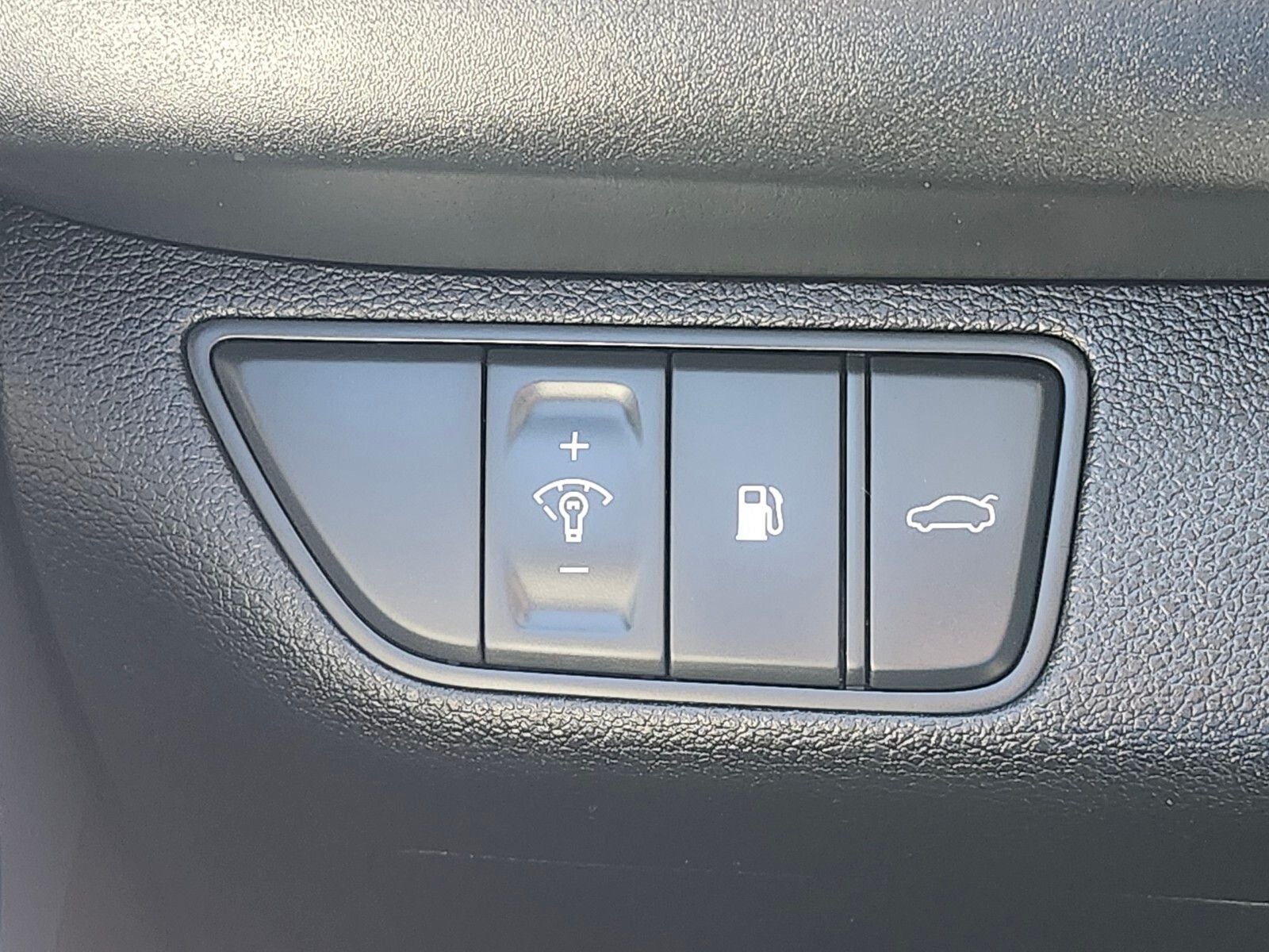 2024 Genesis G70 2.5T Sport Prestige