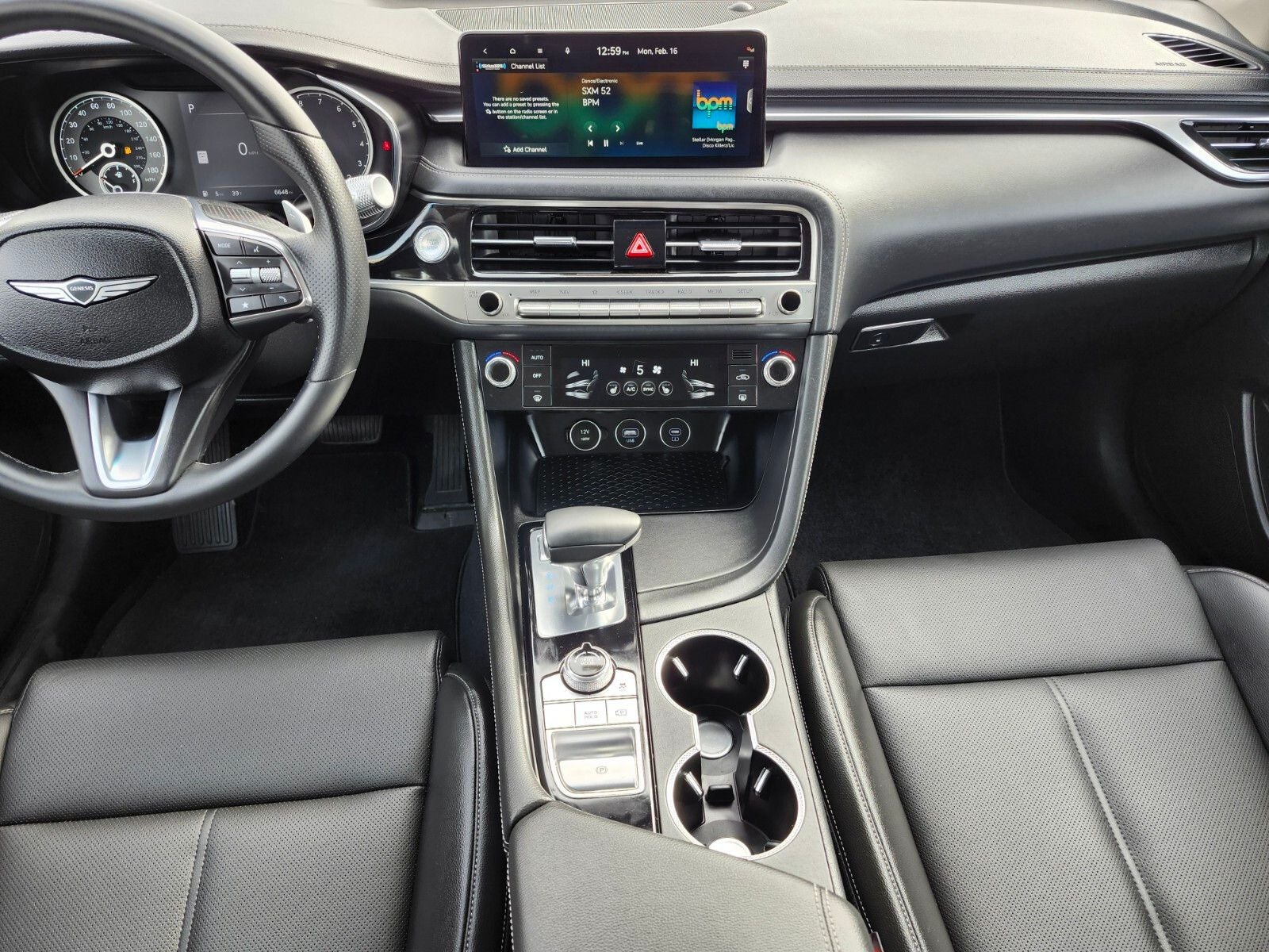 2025 Genesis G70 2.5T