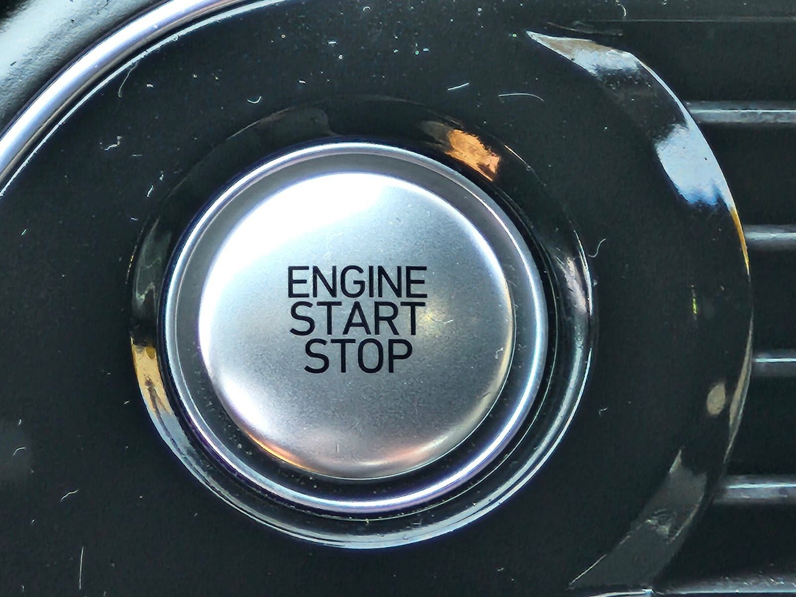 2023 Genesis G70 3.3T SPORTS ADVANCED