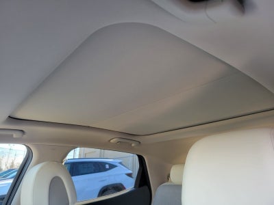 2025 Genesis GV60 Standard