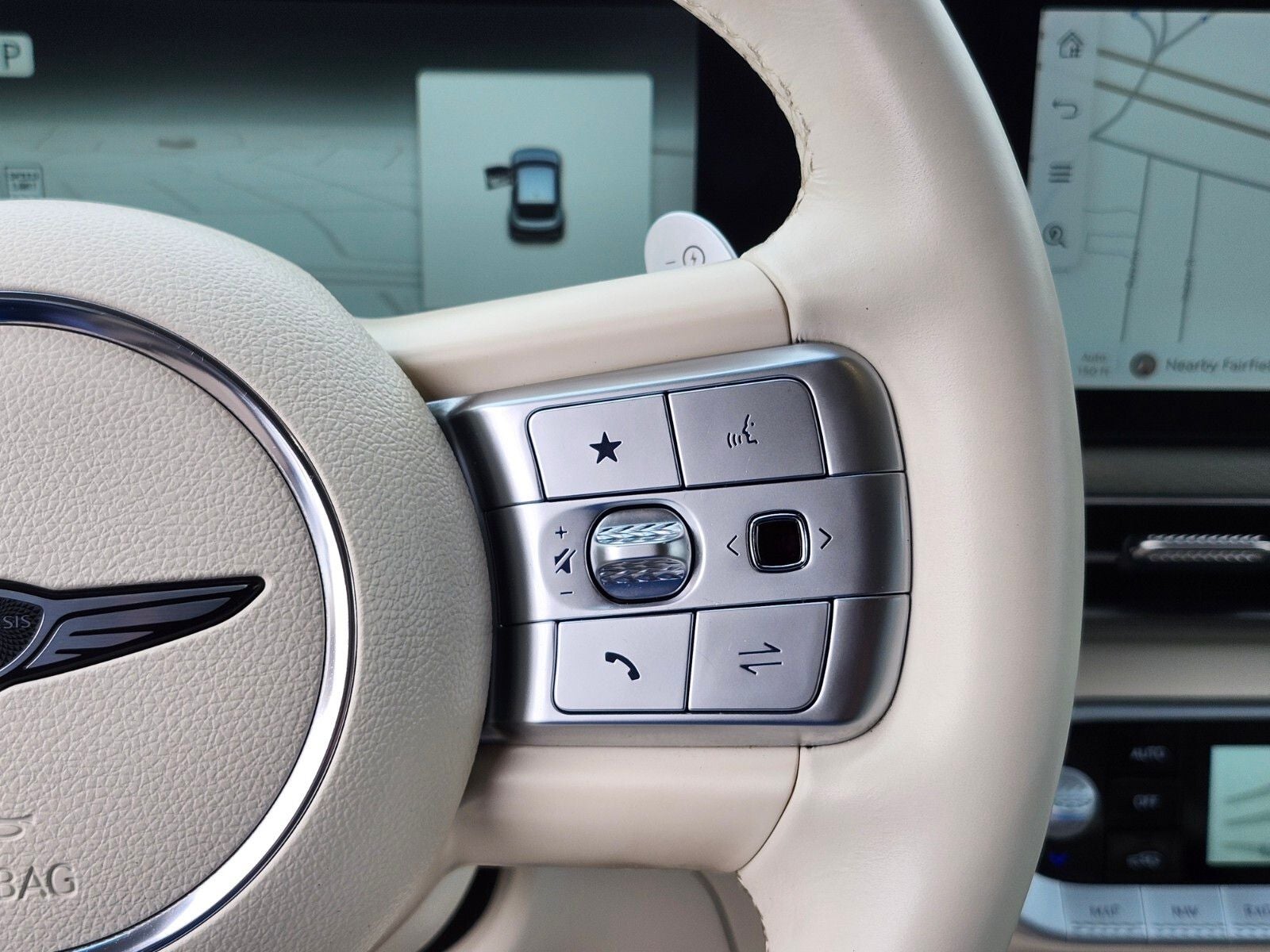 2025 Genesis GV60 Standard