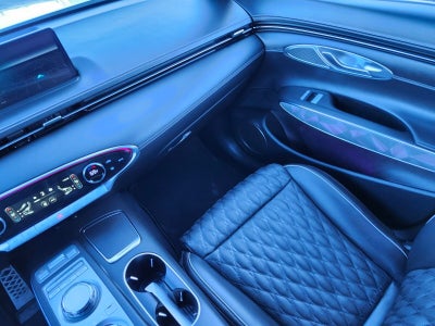 2025 Genesis GV70 3.5T Sport Advance