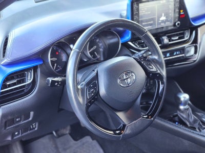 2021 Toyota C-HR XLE