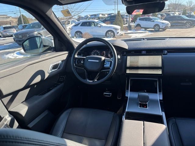 2025 Land Rover Range Rover Velar Dynamic SE