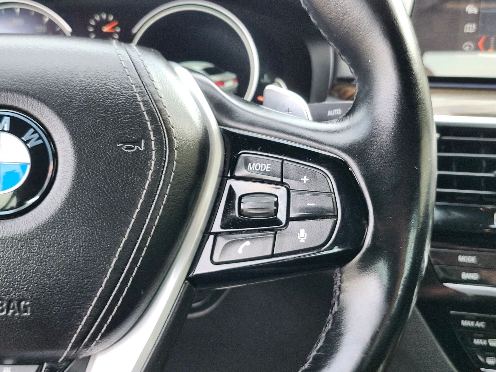 2018 BMW 5 Series 540i xDrive