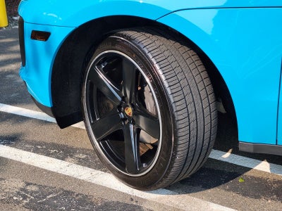 2019 Porsche Macan Base