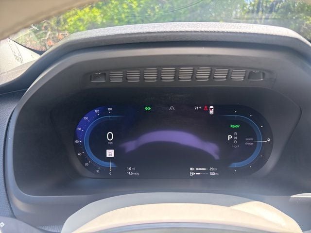 2025 Volvo XC90 Plug-In Hybrid T8 Plus 6 Passenger
