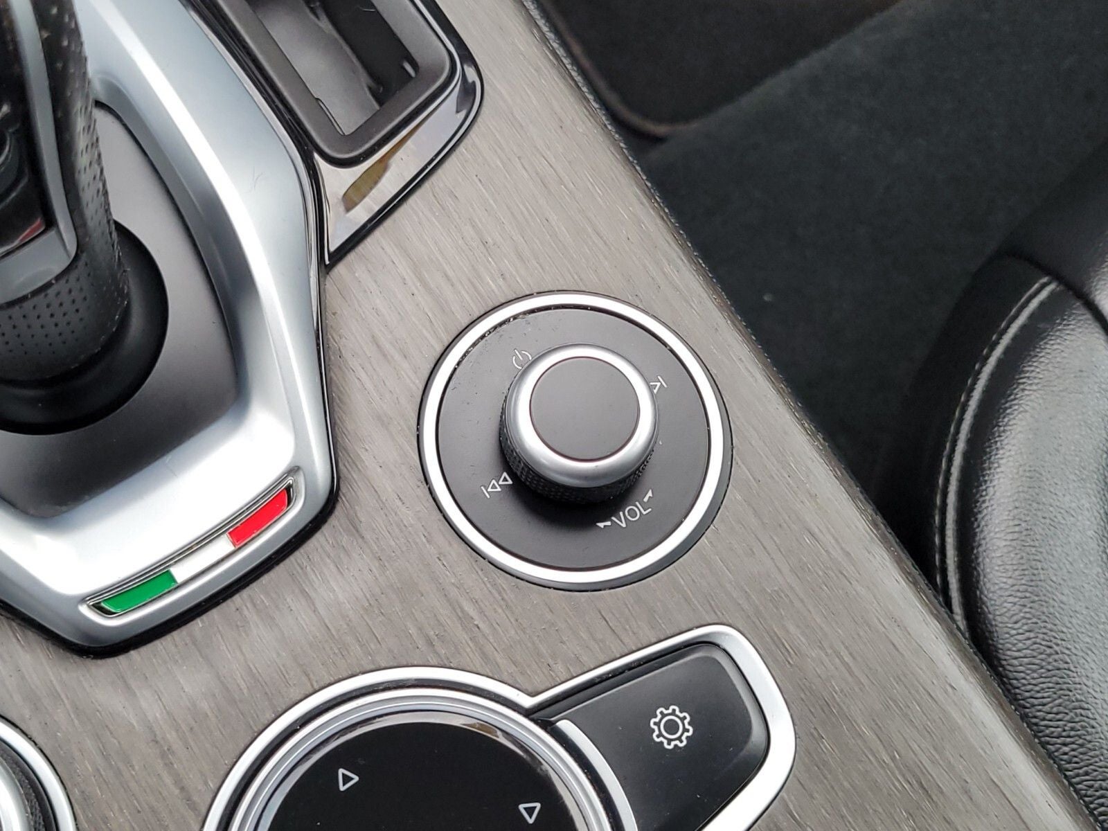 2020 Alfa Romeo Stelvio Ti